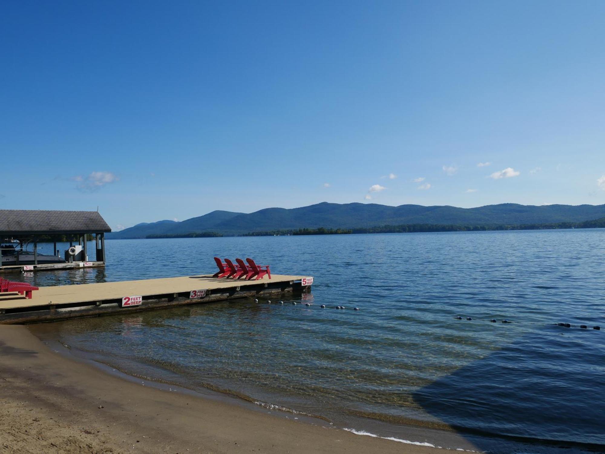 The Stone Gate Resort Лейк Джордж Екстериор снимка