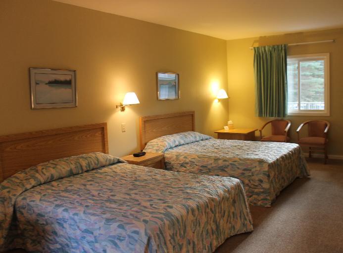 The Stone Gate Resort Лейк Джордж Екстериор снимка